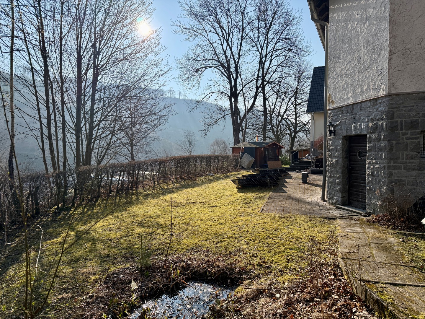 Kapel - tuin aanzicht